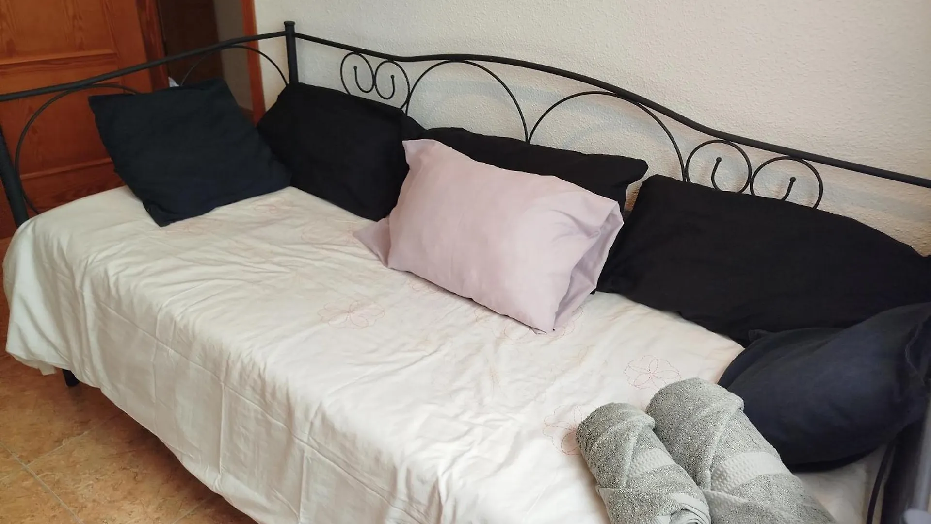 Piso 3 Dormitorios Zona La Salle Santa Cruz de Tenerife Apartment